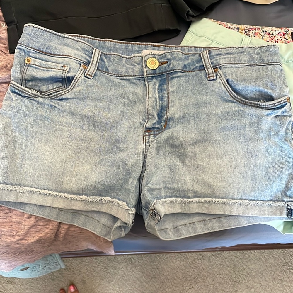 Denim shorts back to school